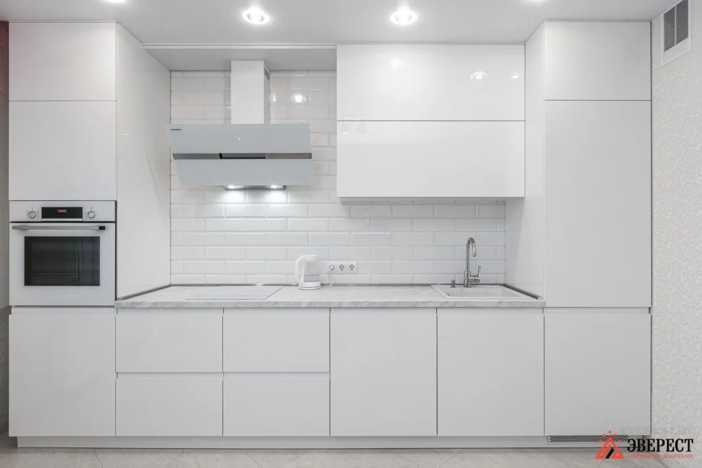 Белоснежная кухня "Сноу"