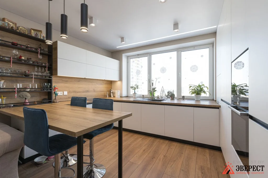 П-образная кухня "Небо в глазах"