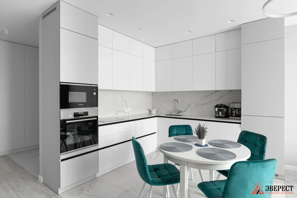 Угловая кухню под потолок "Лоя"