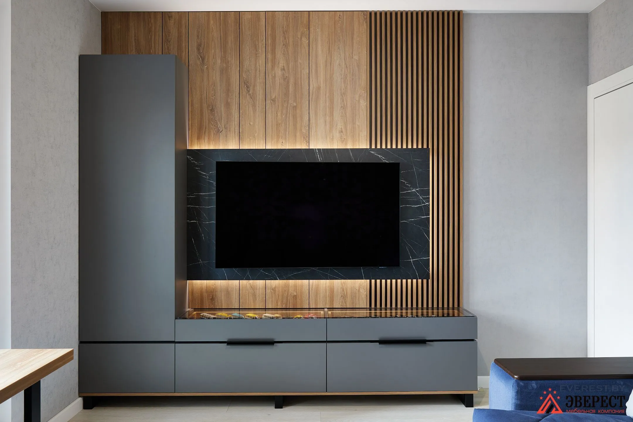 Гостиная и рабочее место «Томас»